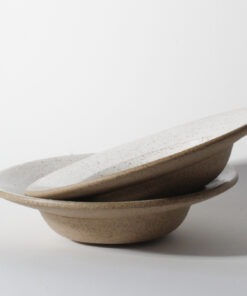 Pratos em cerâmica artesanal Esmo